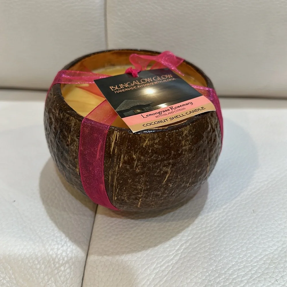 BUNGALOW GLOW HANDMADE IN HAWAII COCONUT SHELL CANDLE: Lemongrass Nosemar NWT